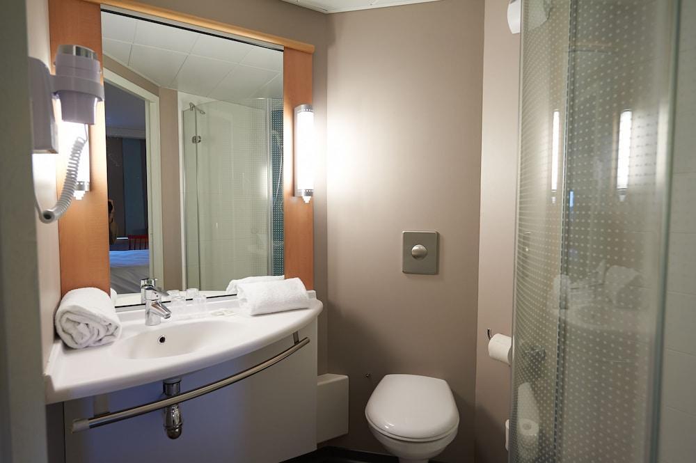 Ibis Les Herbiers Exterior photo